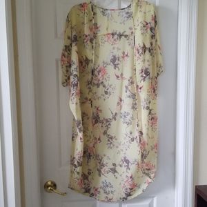 Floral kimono
